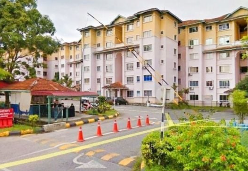 Astana Alam Apartment