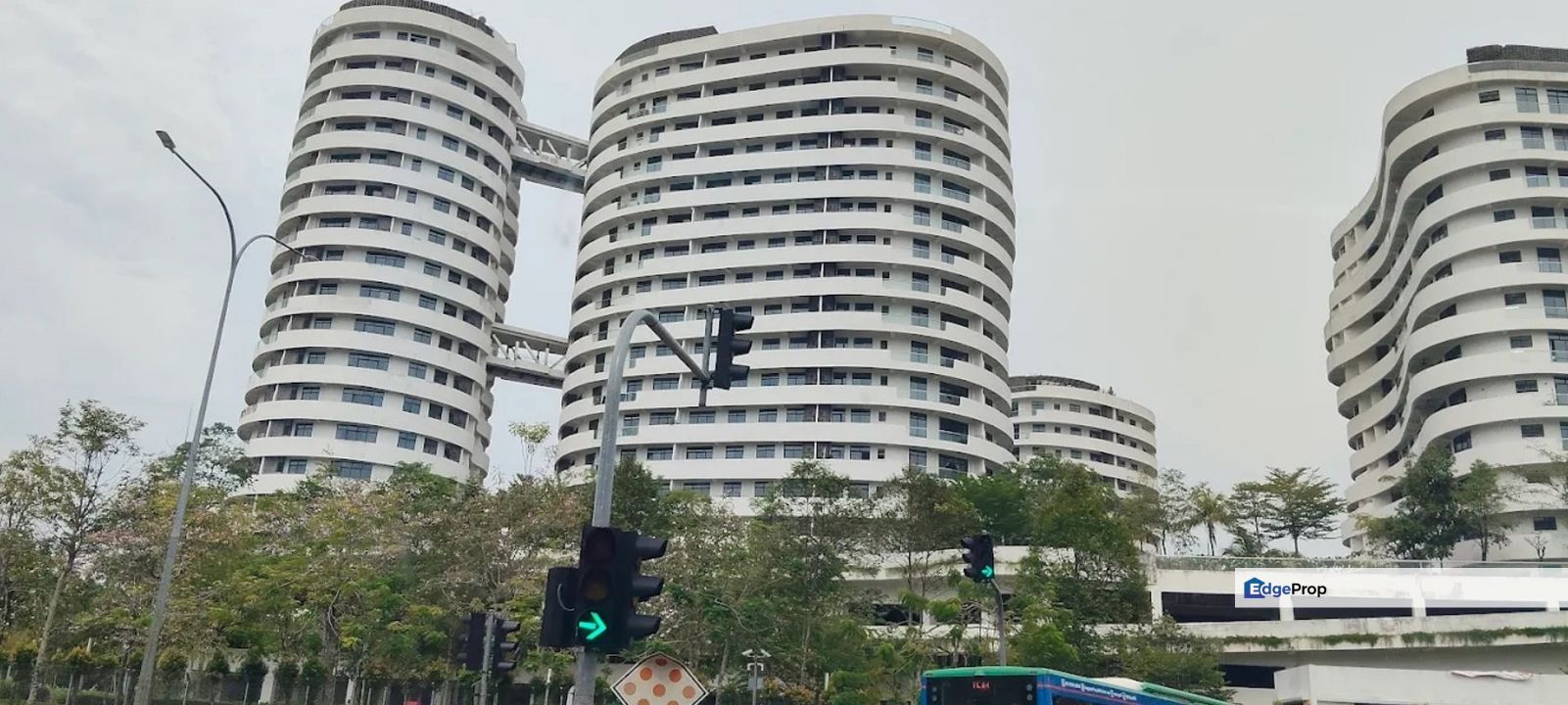 O2 RESIDENCE (RESIDENSI LOT 8) SERVICED APARTMENT FOR AUCTION , Selangor, Seri Kembangan