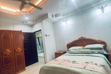 WTS Semi-Detached House For Sale D Kayangan, Seksyen 13 Shah Alam Selangor 