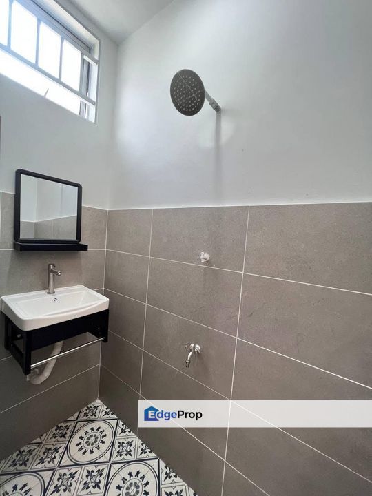 FACING OPEN Taman Selasih, Lukut Port Dickson Negeri Sembilan NEW REFURBISHED, Negeri Sembilan, Port Dickson