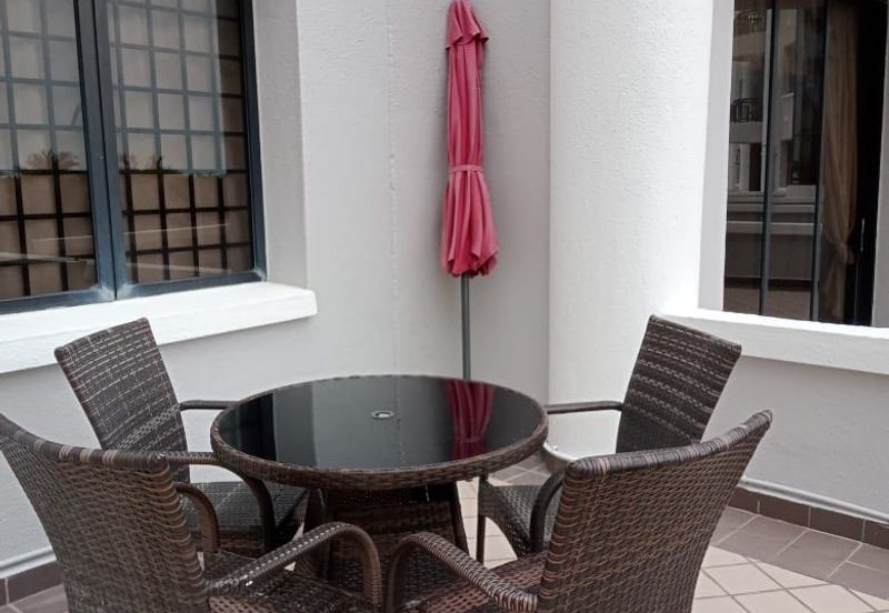 Marina Crescent Condominium