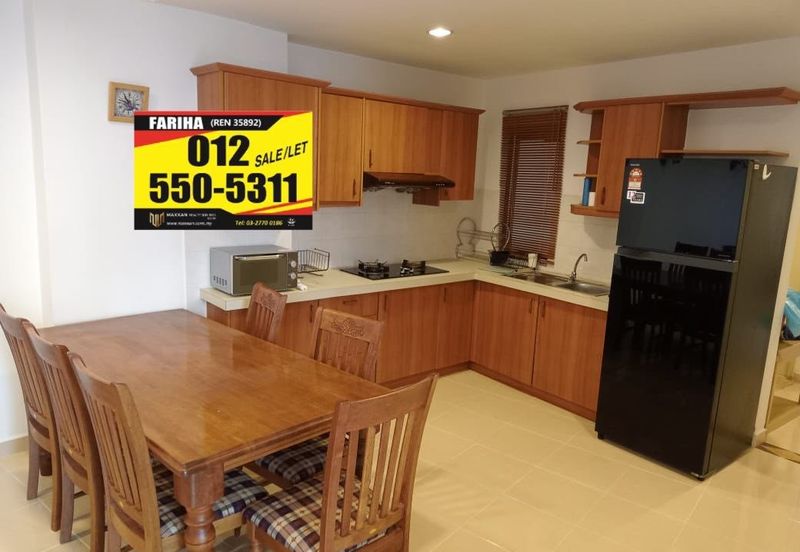 Marina Crescent Condominium