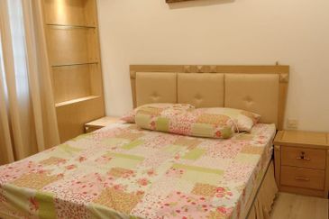 Marina Crescent Condominium