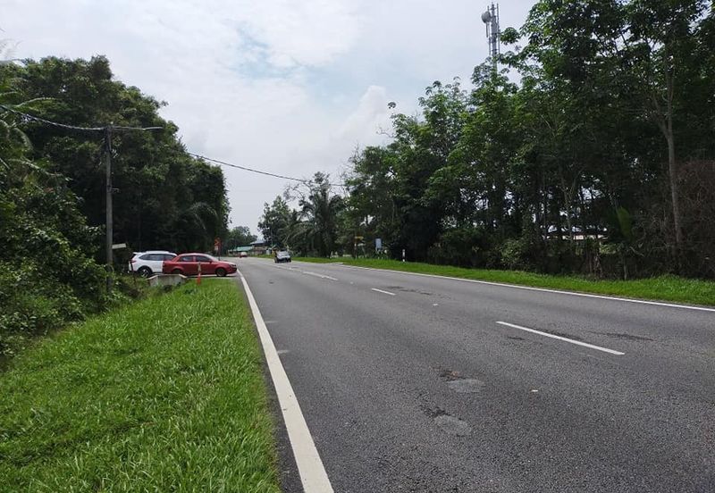 Tanah 3.3 Ekar Tepi Jalan Besar Di Serting Ulu, Jempol Negeri Sembilan