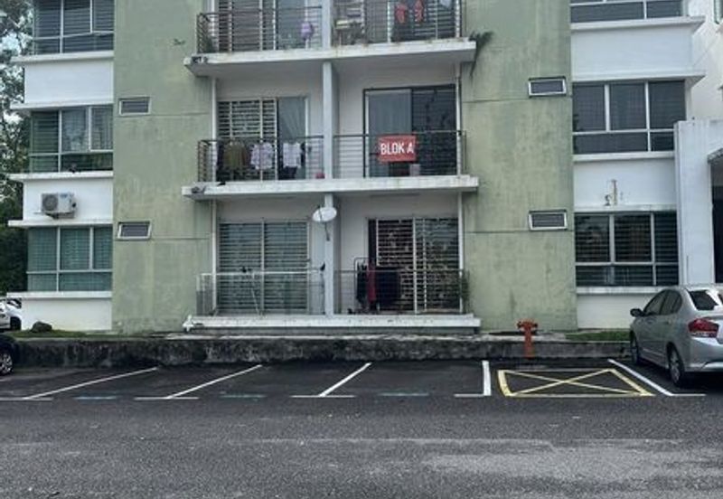 ANGGERIK COURT APARTMENT (PUTRA NILAI)