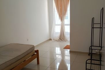 TIARA SENDAYAN (PRESINT 6)