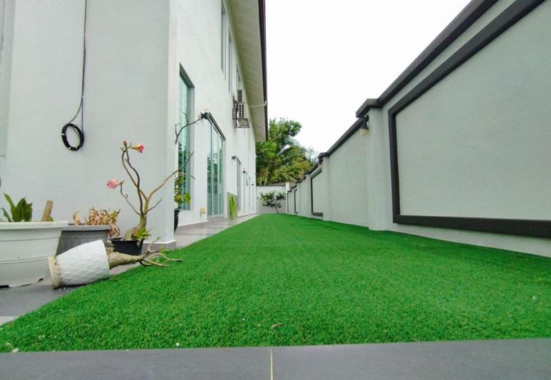 2 STOREY BUNGALOW WITH HUGE SPACE @ KUANG, SG BULOH