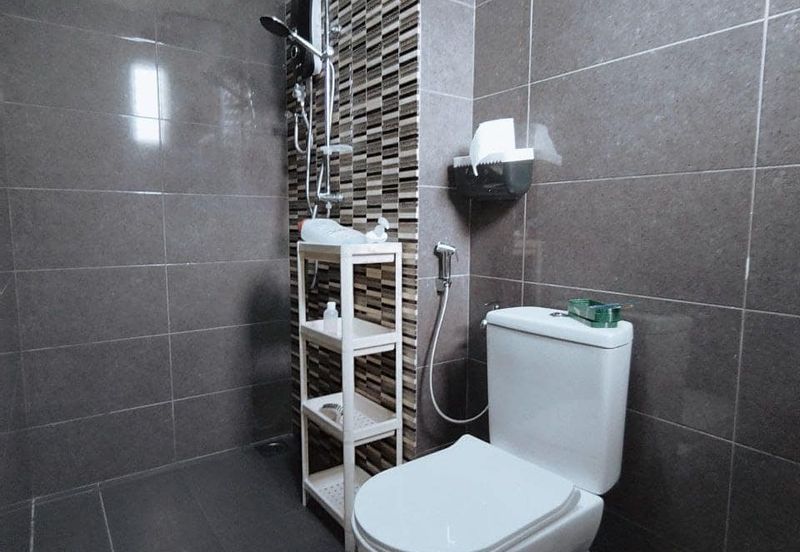 2 STOREY BUNGALOW WITH HUGE SPACE @ KUANG, SG BULOH