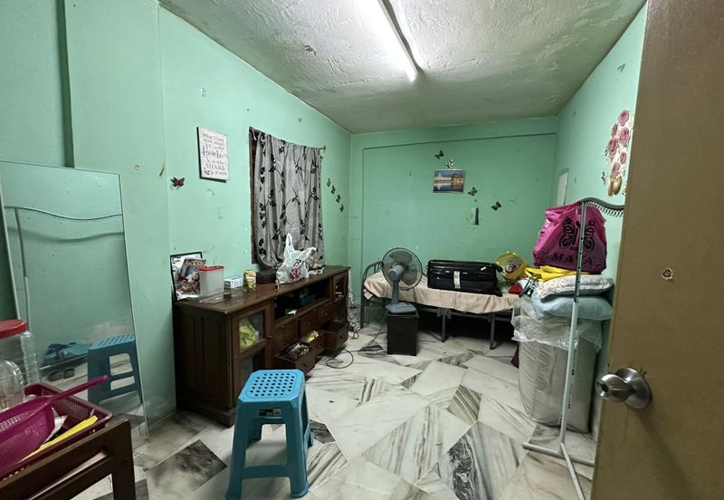 Flat PKNS, Seksyen 7