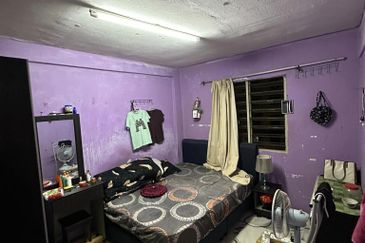 Flat PKNS, Seksyen 7