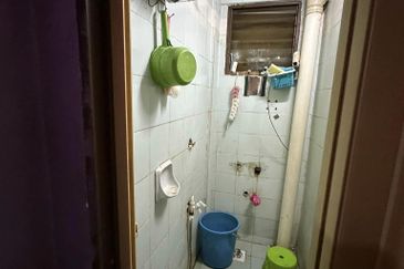 Flat PKNS, Seksyen 7