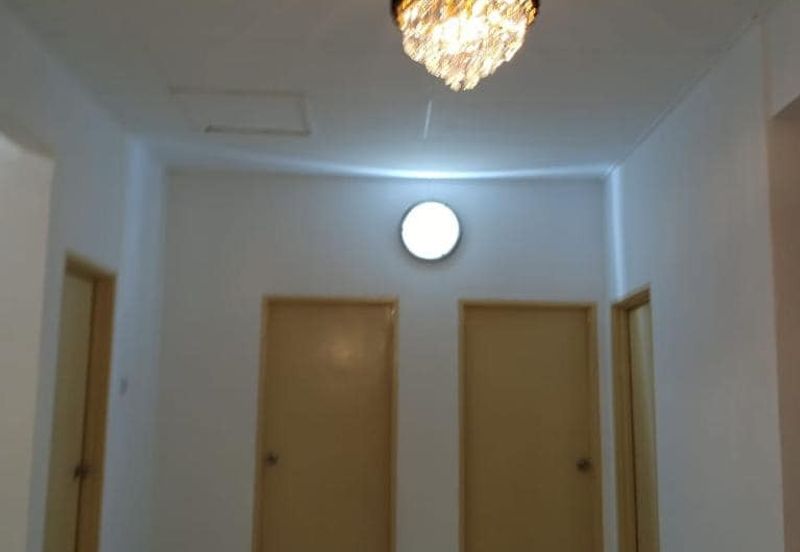 Pangsapuri Mutiara Subang