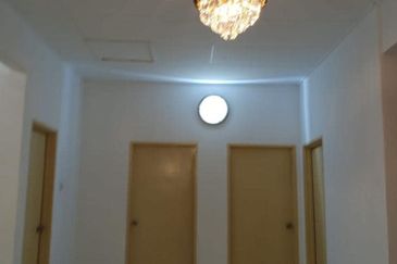 Pangsapuri Mutiara Subang