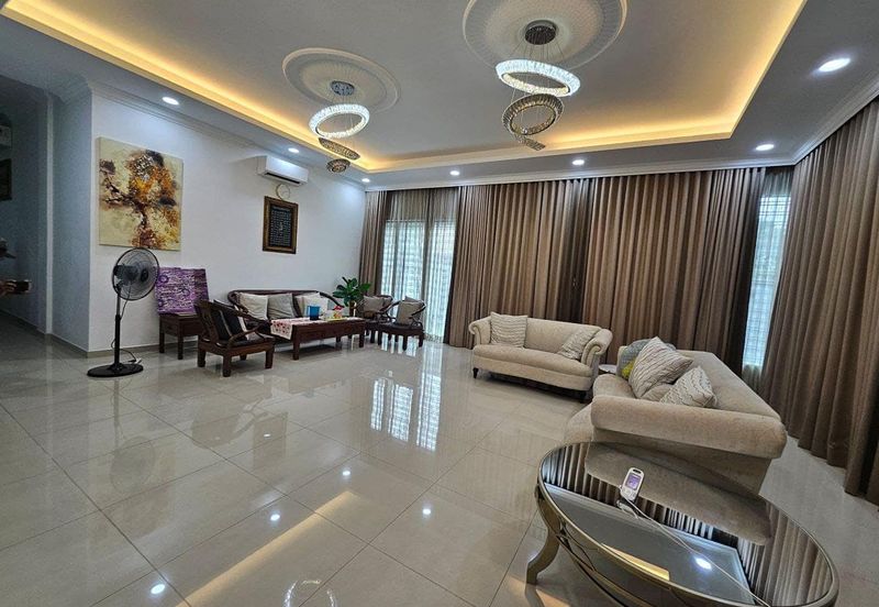 2 STOREY BUNGALOW WITH HUGE SPACE @ KUANG, SG BULOH