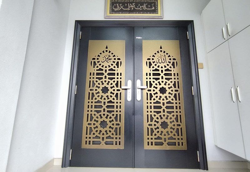 2 STOREY BUNGALOW WITH HUGE SPACE @ KUANG, SG BULOH