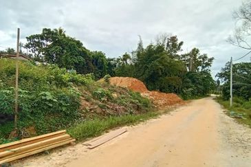 Tanah Lot Banglo Kampung Sentosa Senawang  [Kawasan Strategik + Dekat Akses Utama]
