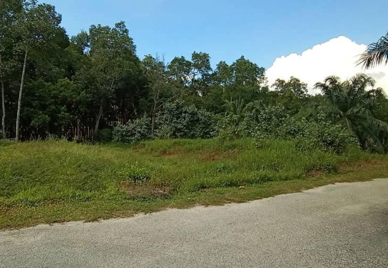 Tanah Lot Kampung Chuah PD [Tanah sudah rata + ada geran individu]