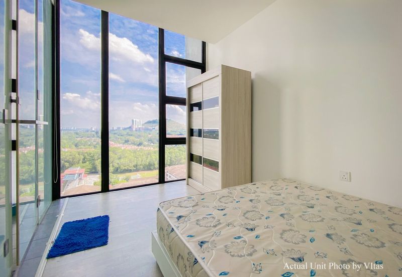 The Square @ One City