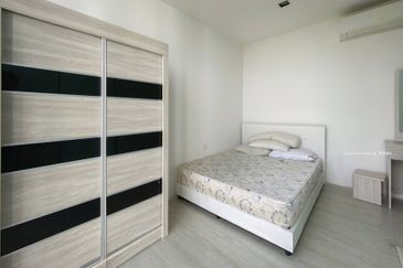 The Square @ One City