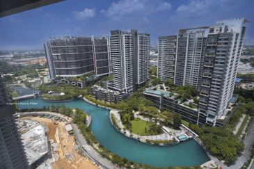 SouthPlace Residences @ Tropicana Metropark