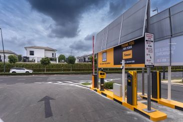 Hana Square @ Eco Ardence