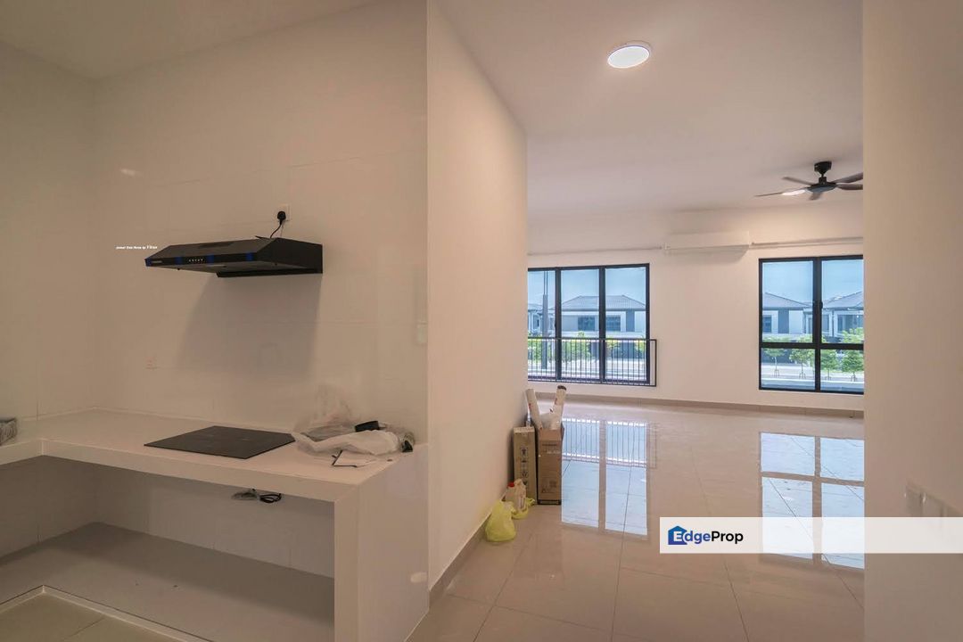 Ember @ Eco Ardence - Semi-Furnished 1st Floor Co-Home to Let, Selangor, Shah Alam