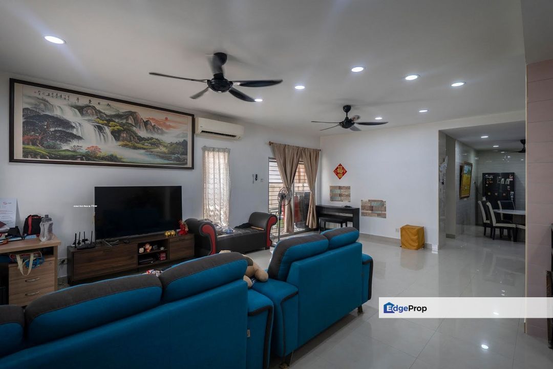 Taman Aman Perdana, Klang - Furnished Intermediate Semi-D for Sale, Selangor, Klang