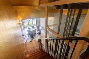 Duta Villa, Setia Alam