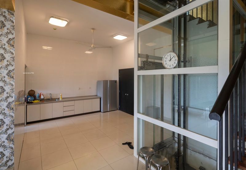 Duta Villa, Setia Alam