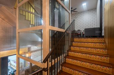 Duta Villa, Setia Alam