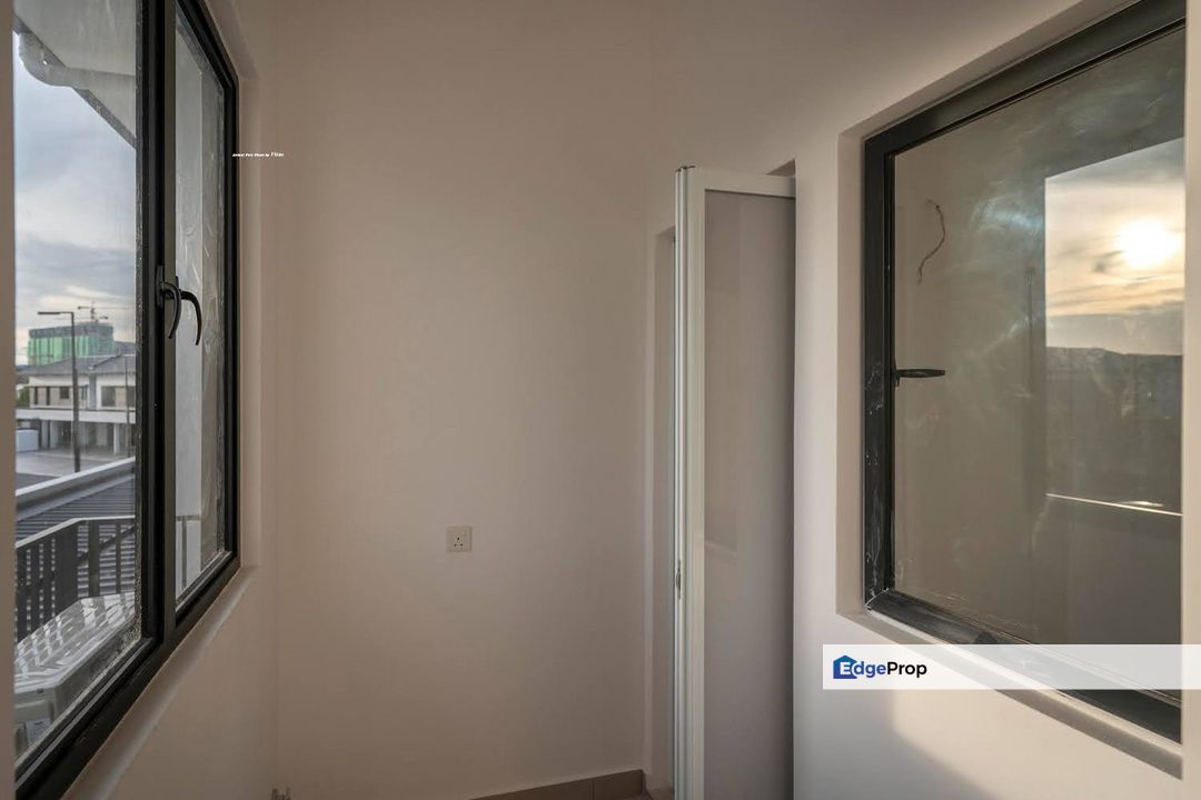 Ember @ Eco Ardence - Semi Furnished 1st Floor End-Lot Co-Home to Let, Selangor, Shah Alam