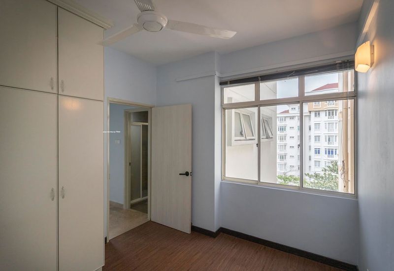 Bungaraya Kondominium, Saujana Subang