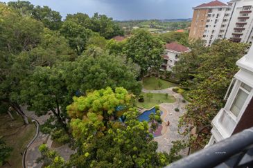 Bungaraya Kondominium, Saujana Subang