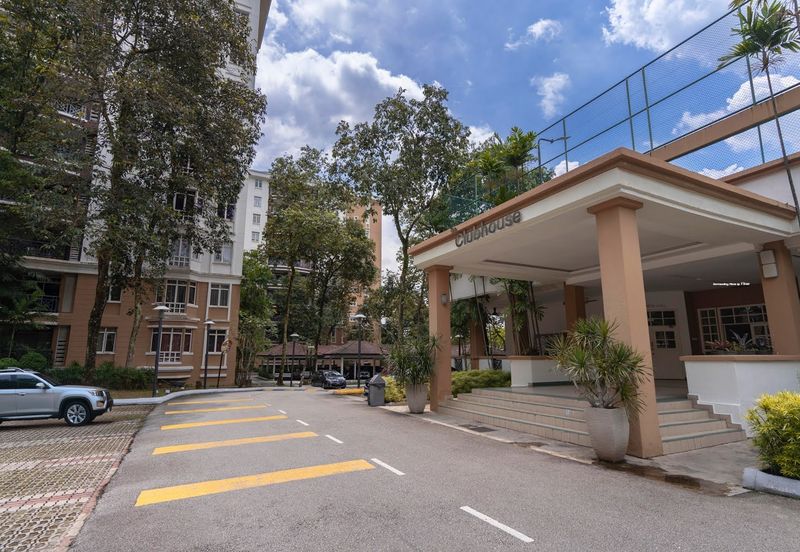 Bungaraya Kondominium, Saujana Subang