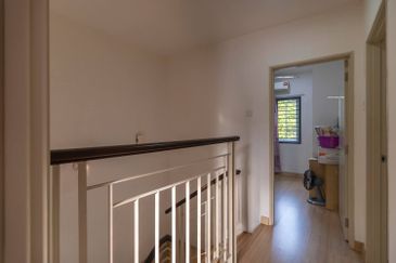 Saron @Bandar Bukit Raja