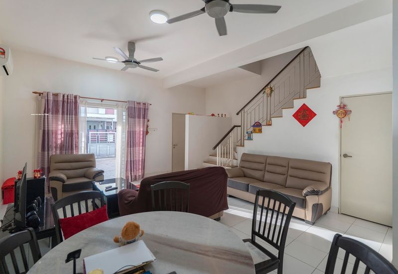 Saron @Bandar Bukit Raja