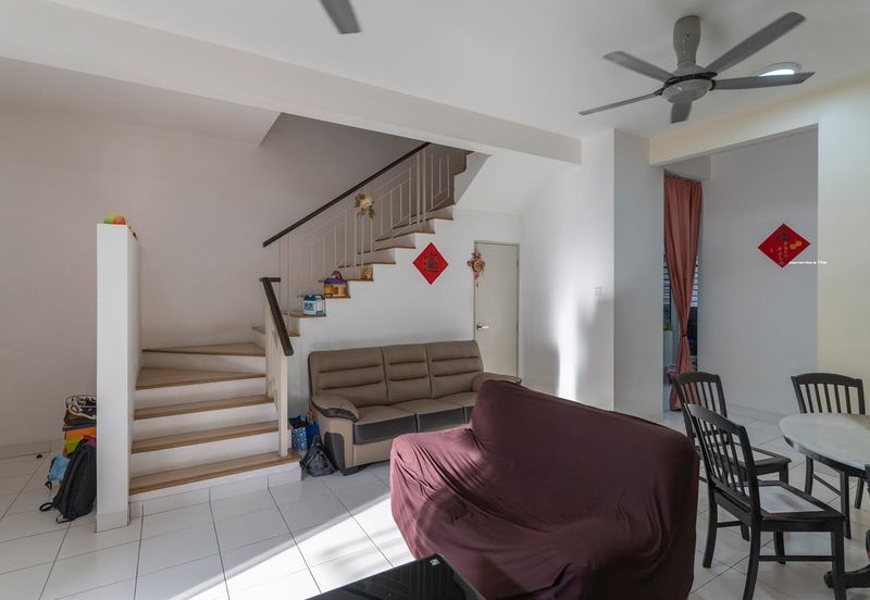 Saron @Bandar Bukit Raja