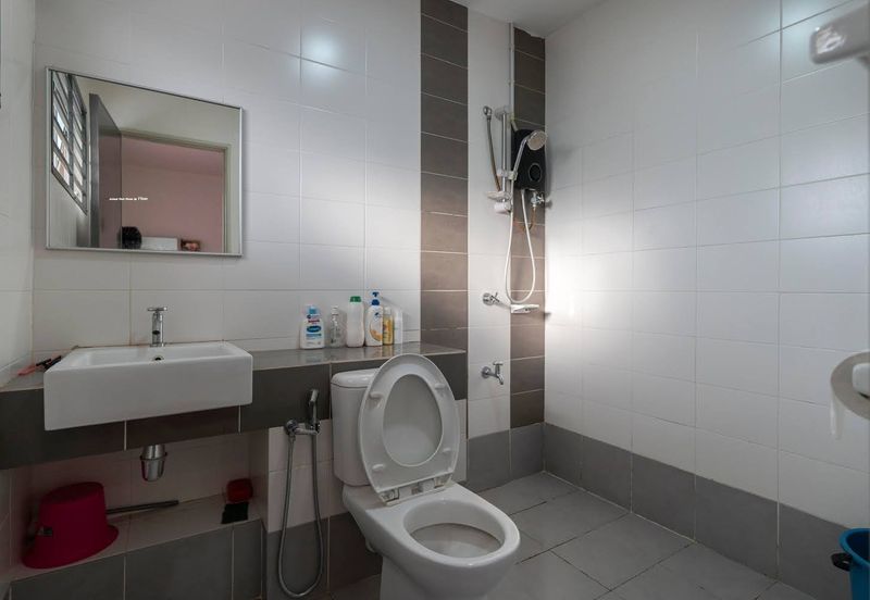 Saron @Bandar Bukit Raja