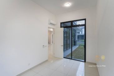 Dremien @ Eco Ardence