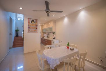 Avira @ Bandar Bukit Raja