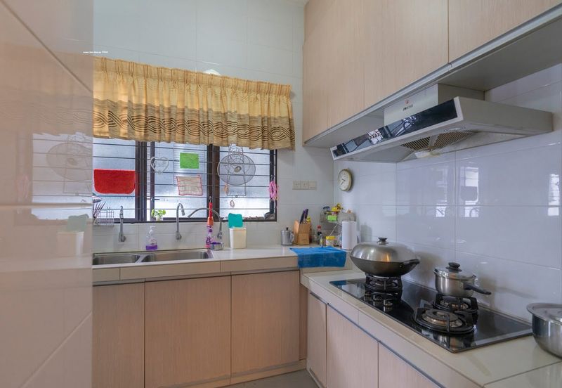 Avira @ Bandar Bukit Raja