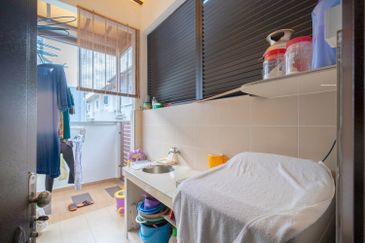 Avira @ Bandar Bukit Raja