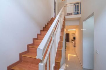 Avira @ Bandar Bukit Raja