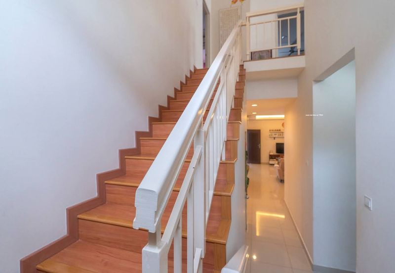 Avira @ Bandar Bukit Raja