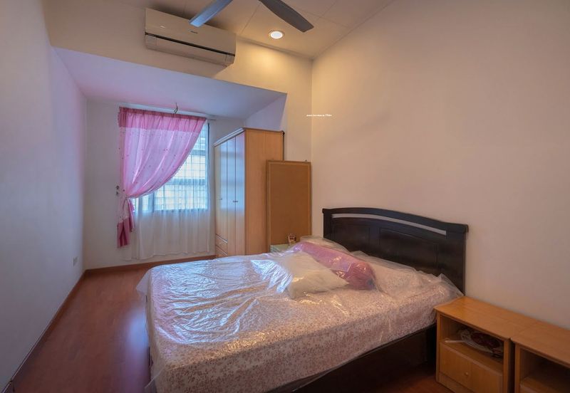 Avira @ Bandar Bukit Raja