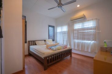 Avira @ Bandar Bukit Raja