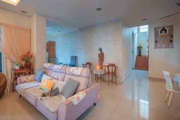 Avira @ Bandar Bukit Raja