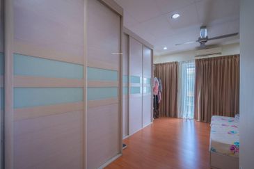 Avira @ Bandar Bukit Raja