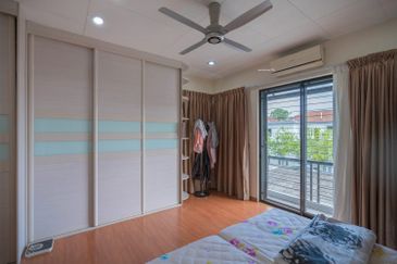 Avira @ Bandar Bukit Raja