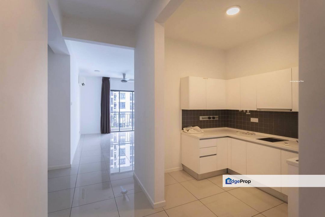 Urbana Residences, Ara Damansara - Semi-Furnished 3 Bedrooms Dual Key Unit for Sale, Selangor, Ara Damansara